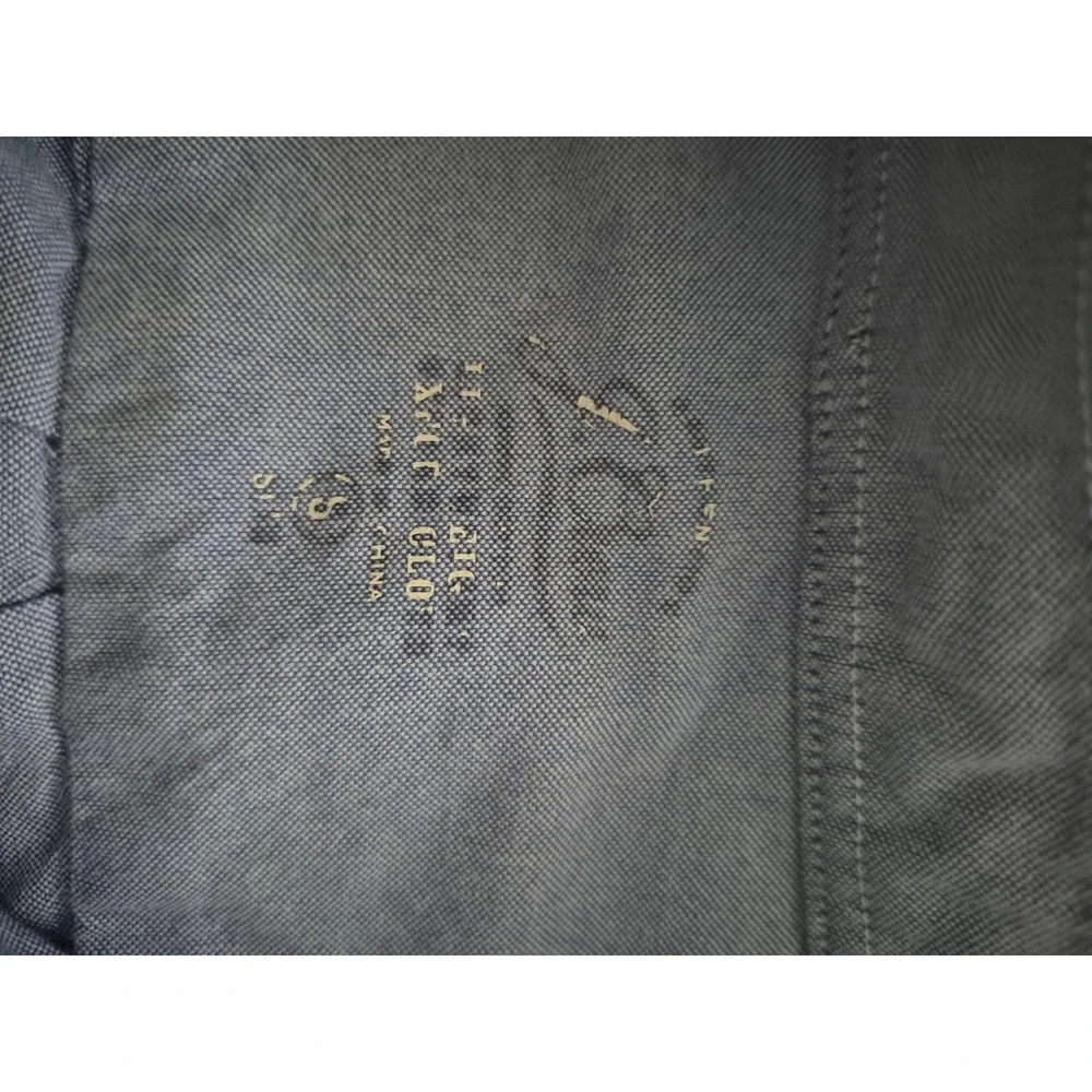 J. Crew Mens Chambray Shirt Small Sailboat Embroidered Button Down‎ Long Sleeve